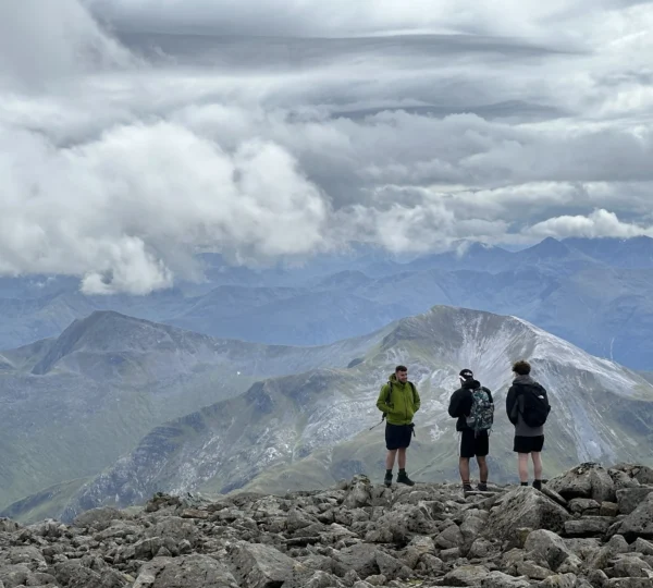 alt="Mount Toubkal vs Ben Nevis comparison"
